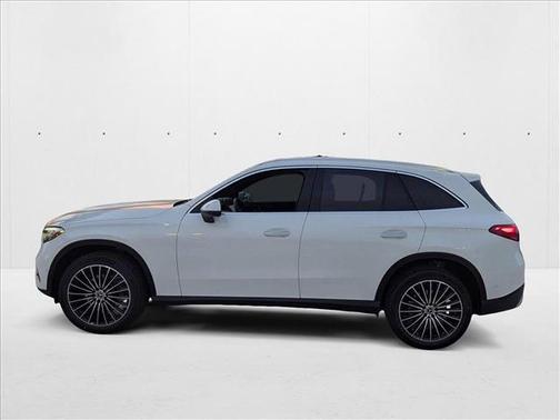 2025 Mercedes-Benz GLC 300 Base