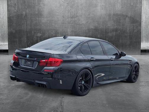 2015 BMW M5 Base