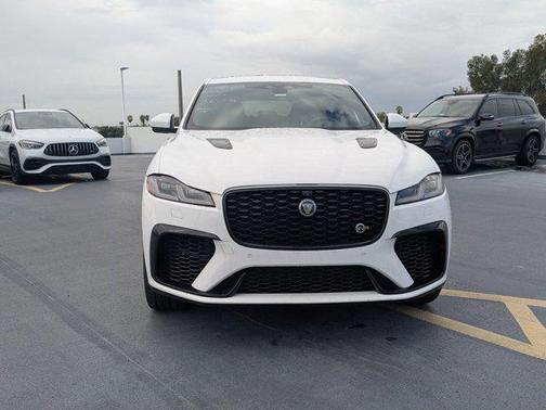 2023 Jaguar F-PACE SVR P550 AWD Automatic