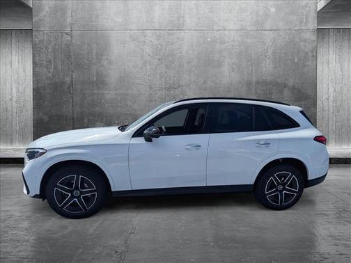 2025 Mercedes-Benz GLC 300 4MATIC