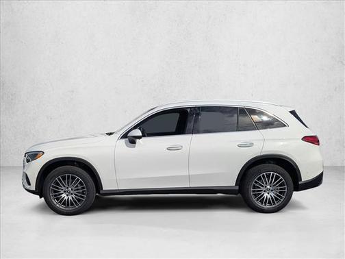 2026 Mercedes-Benz GLC 300 Base