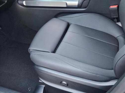 2026 Mercedes-Benz GLB 250 4MATIC