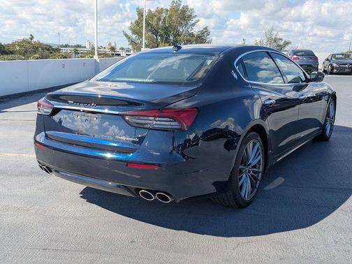2022 Maserati Quattroporte GT