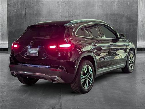 2025 Mercedes-Benz GLA 250 Base