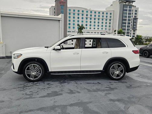 2026 Mercedes-Benz GLS 450 4MATIC