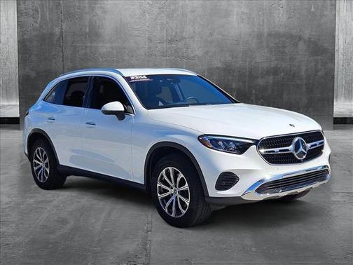 2025 Mercedes-Benz GLC 300 4MATIC