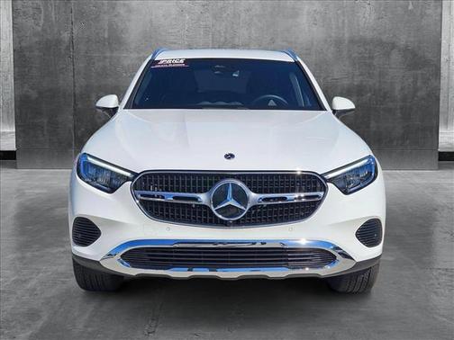 2025 Mercedes-Benz GLC 300 4MATIC