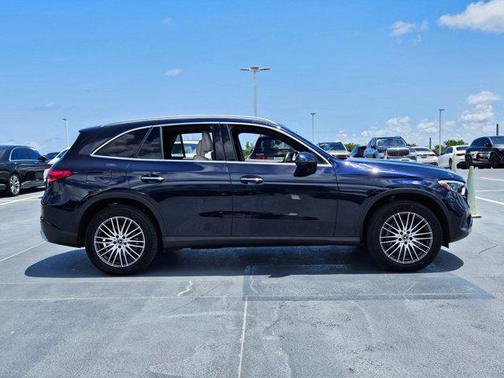 2024 Mercedes-Benz GLC 300 4MATIC