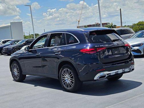 2024 Mercedes-Benz GLC 300 4MATIC