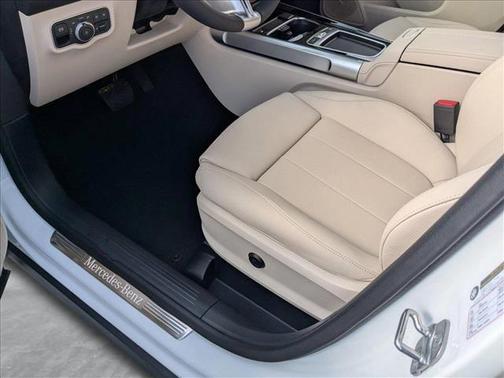 2025 Mercedes-Benz GLB 250 Base