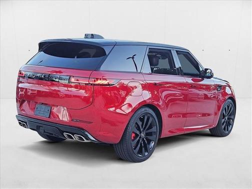 2025 Land Rover Range Rover Sport SE