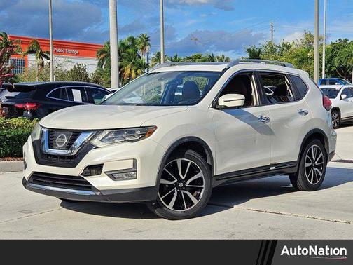 2017 Nissan Rogue SL