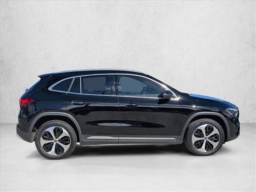 2025 Mercedes-Benz GLA 250 4MATIC