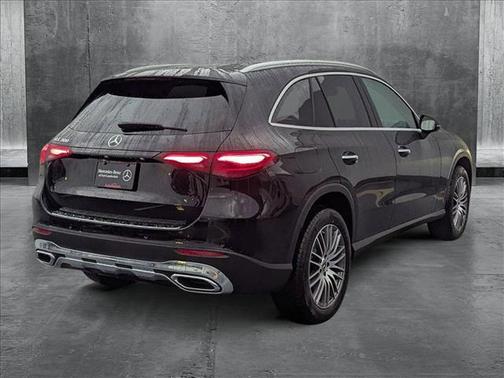 2025 Mercedes-Benz GLC 300 Base