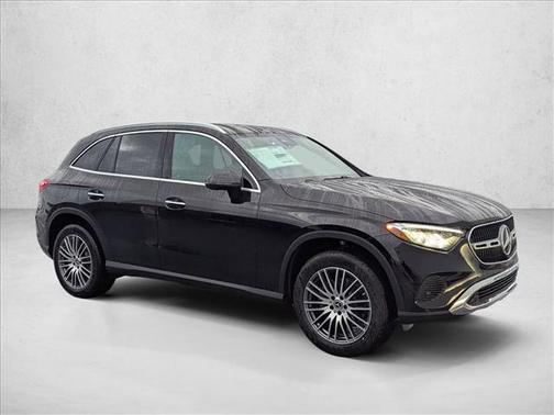 2025 Mercedes-Benz GLC 300 Base