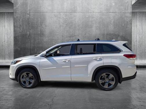 2018 Toyota Highlander Limited Platinum