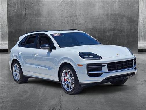 2024 Porsche Cayenne S