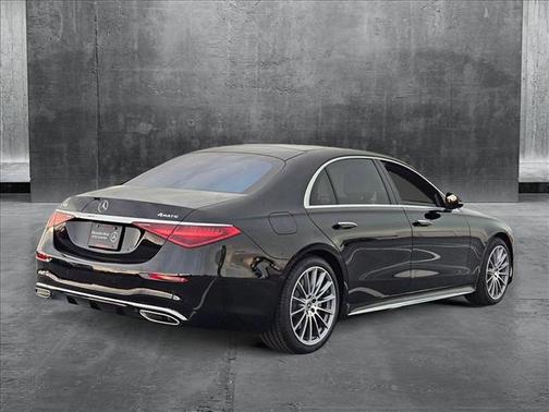 2025 Mercedes-Benz S-Class 4MATIC