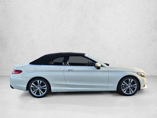 designo Diamond White Metallic 2017 Mercedes-Benz C-Class C 300