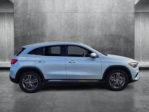 2025 Mercedes-Benz GLA 250 Base