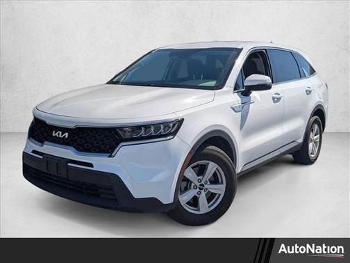 2023 Kia Sorento LX