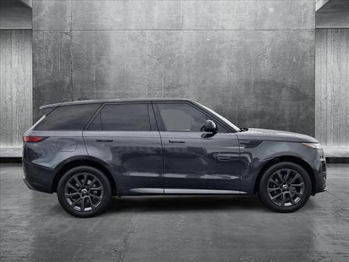 2023 Land Rover Range Rover Sport SE