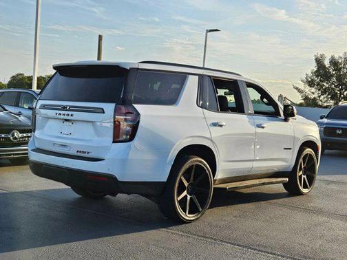 2022 Chevrolet Tahoe 2WD RST