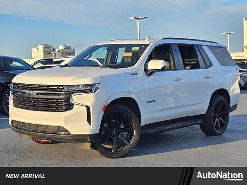 2022 Chevrolet Tahoe 2WD RST