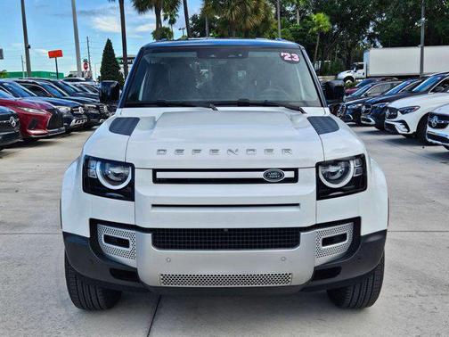 2023 Land Rover Defender 110 S