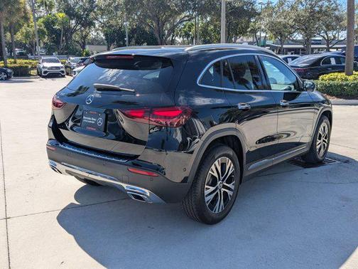2025 Mercedes-Benz GLA 250 4MATIC