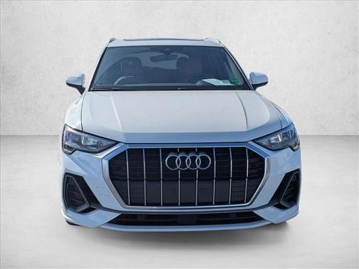 2021 Audi Q3 45 S line Premium