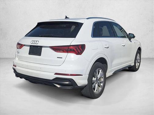 2021 Audi Q3 45 S line Premium