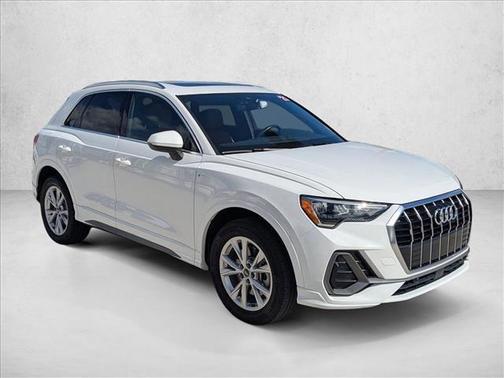 2021 Audi Q3 45 S line Premium