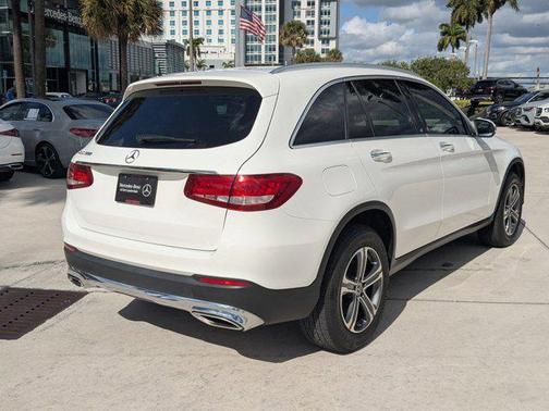 2019 Mercedes-Benz GLC 300 Base
