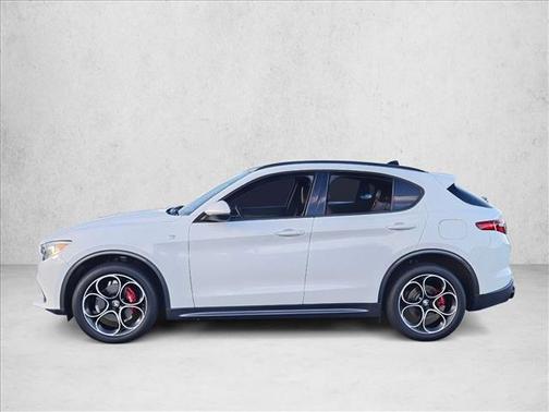 2022 Alfa Romeo Stelvio Ti