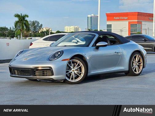 2022 Porsche 911 Carrera