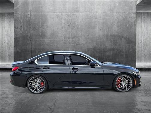 2019 BMW 330 330i