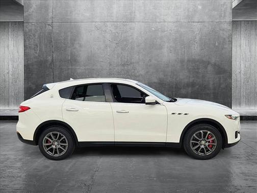 2017 Maserati Levante S