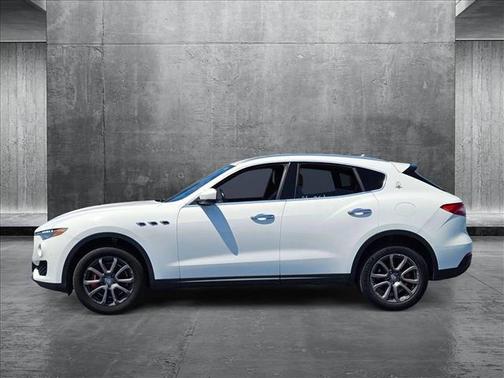 2017 Maserati Levante S