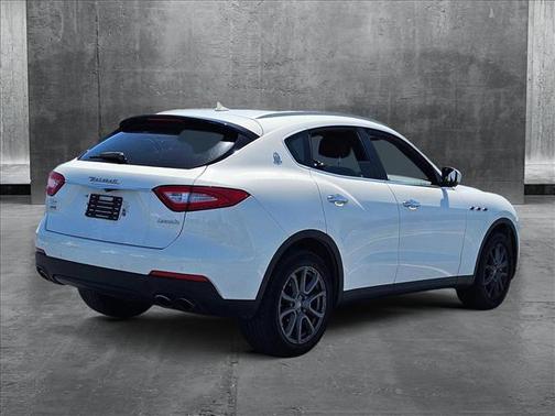 2017 Maserati Levante S
