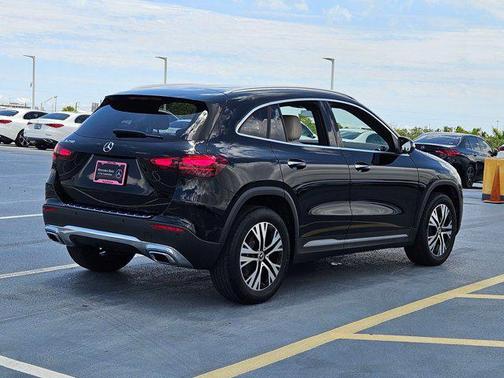 2025 Mercedes-Benz GLA 250 4MATIC