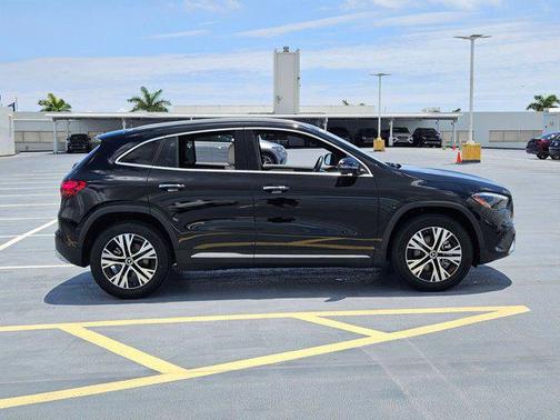 2025 Mercedes-Benz GLA 250 4MATIC