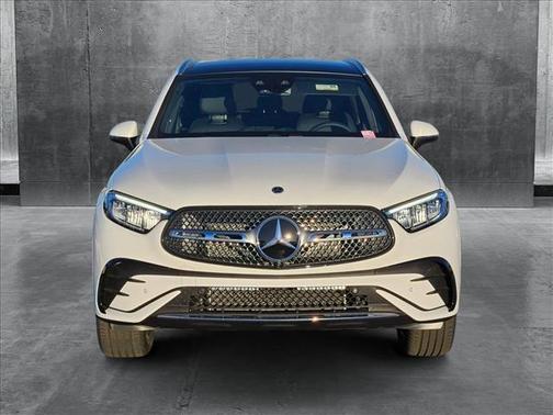 2025 Mercedes-Benz GLC 350e Base