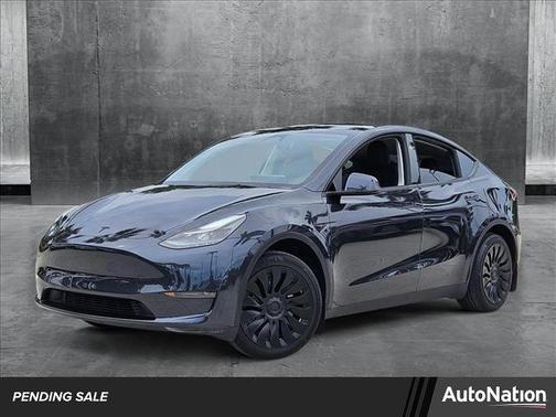 2024 Tesla Model Y RWD *Ltd Avail*