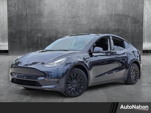 2024 Tesla Model Y RWD *Ltd Avail*