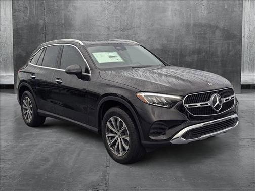 2025 Mercedes-Benz GLC 300 4MATIC