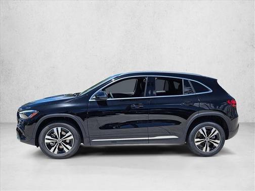 Night Black 2026 Mercedes-Benz GLA 250 4MATIC