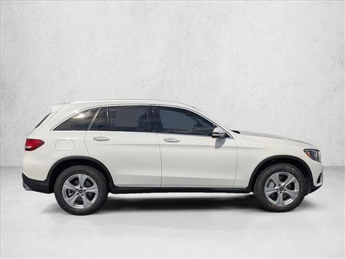 2018 Mercedes-Benz GLC 300 Base