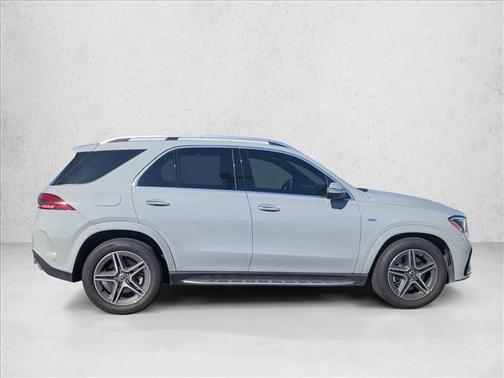 2025 Mercedes-Benz GLE 450e 4MATIC