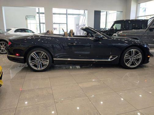 2023 Bentley Continental GT GT V8